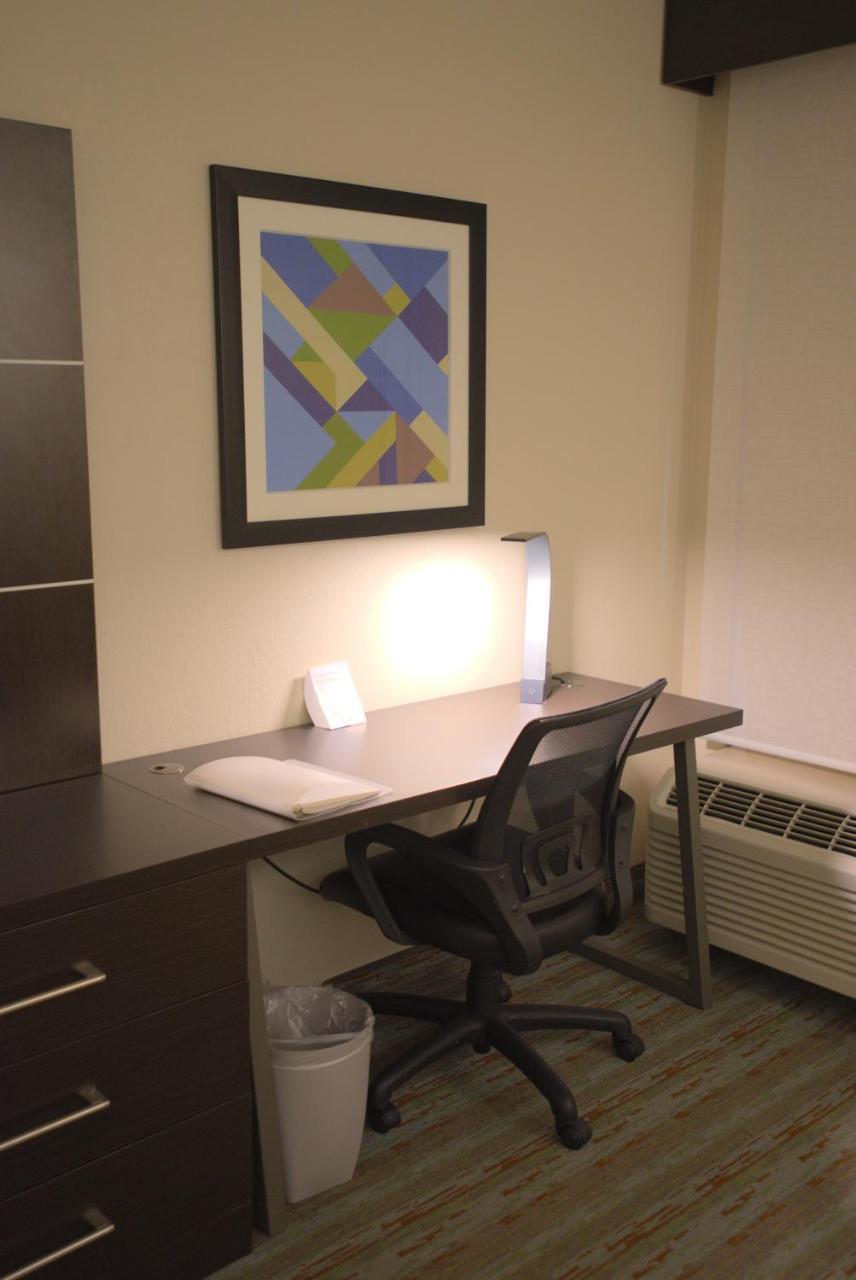 Holiday Inn Express Anderson I-85 - Exit 27- Highway 81 By Ihg Rom bilde